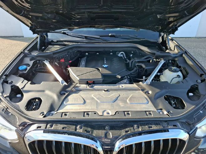 BMW X4 X4 xDrive20d 190 ch BVA8 M Sport 5p BLACK SAPPHIRE METALLIC de 2021