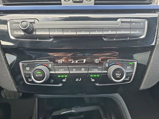 BMW X1 X1 sDrive 18i 140 ch DKG7 M Sport 5p BLACK SAPPHIRE METALLIC de 2020