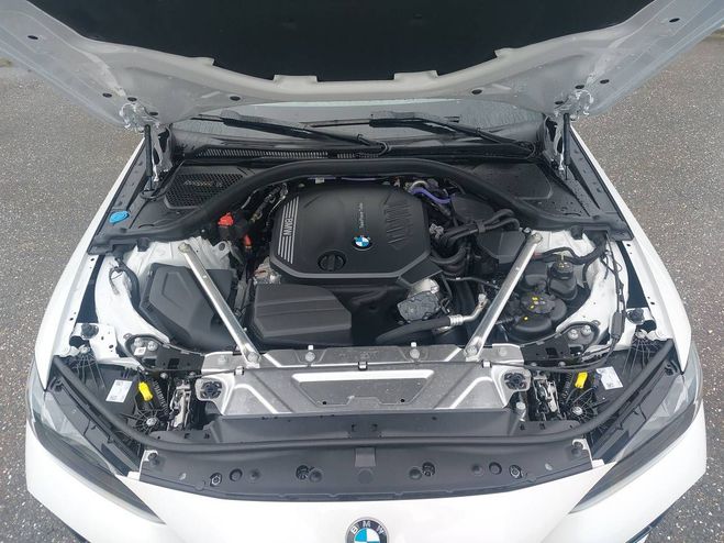 BMW Serie 4 Coupe 420d xDrive 190 ch BVA8 M Sport 2p MINERALWEISS METALLIC de 2025