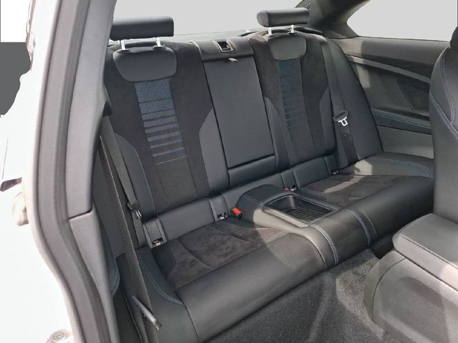 BMW Serie 2 Coupe 220d 190 ch BVA8 M Sport 2p ALPINWEISS  III de 2024