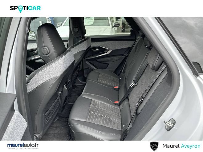 Peugeot 3008 3008 Electrique 73 kWh 210 ch GT 5p White de 2024