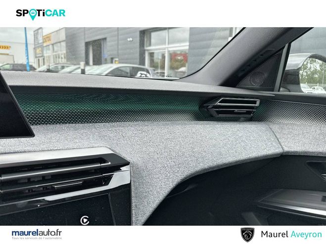 Peugeot 3008 3008 Electrique 73 kWh 210 ch GT 5p White de 2024