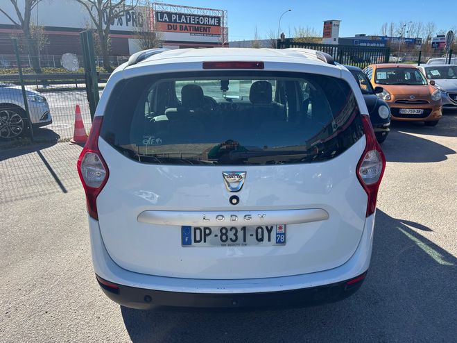 Dacia Lodgy 1.2 TCE 115 BLACK LINE EURO6 MAGNIFIQUE  Blanc de 2015