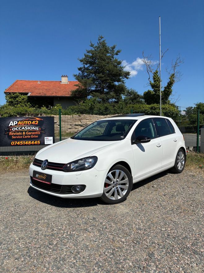 Volkswagen Golf VI 1.2 TSI 105 CH STYLE / TOIT OUVRANT / Blanc de 2011
