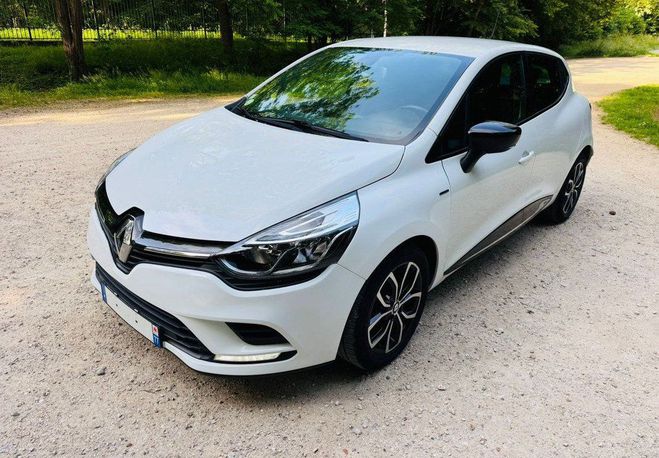 Renault Clio IV 1.5 DCI 75 LIMITED 5 places portes Blanc de 2017