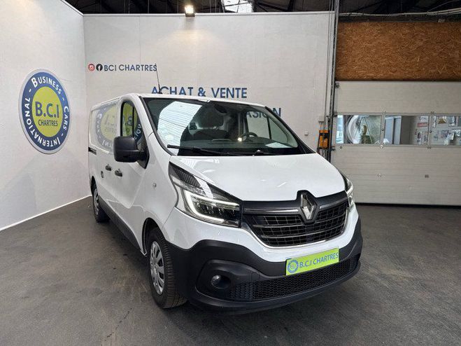 Renault Trafic III FG L1H1 1200 2.0 DCI 120CH GRAND CON Blanc de 2021