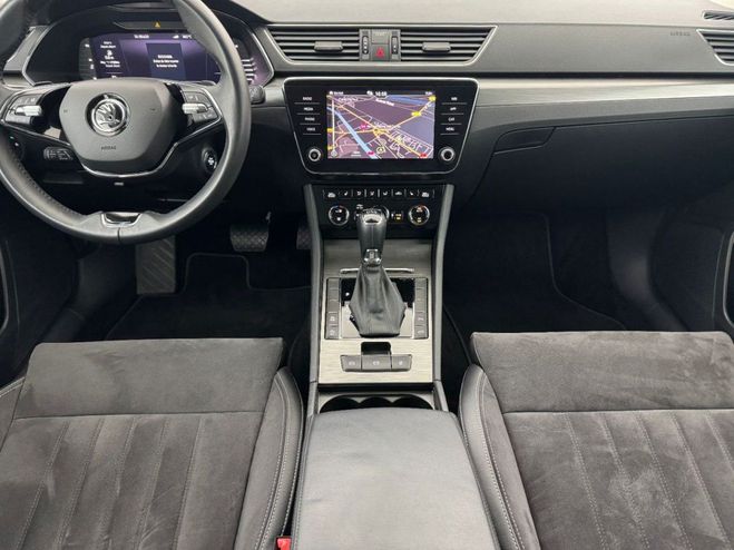Skoda Superb Combi 2.0 TDI 150 Style DSG7 Gris Clair de 2022