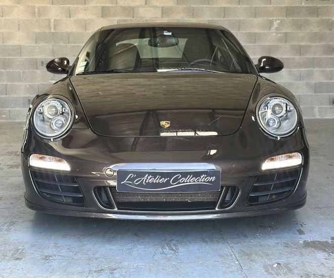 Porsche 911 Carrera 4 Coupe PDK Marron de 2011
