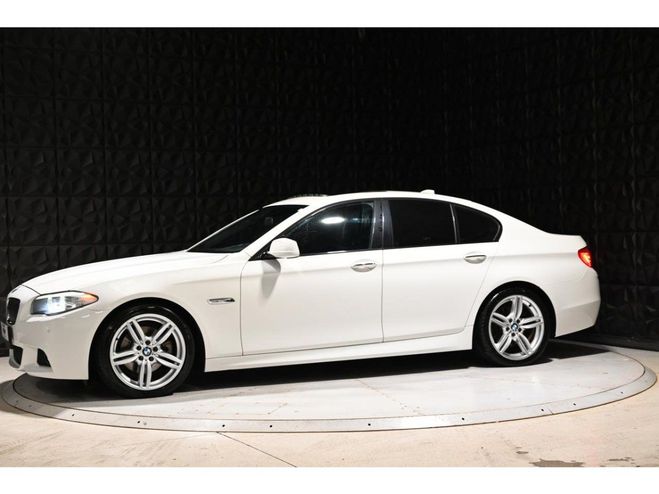 BMW Serie 5 530i Sport Design - BVA BERLINE F10 528i BLANC de 2011