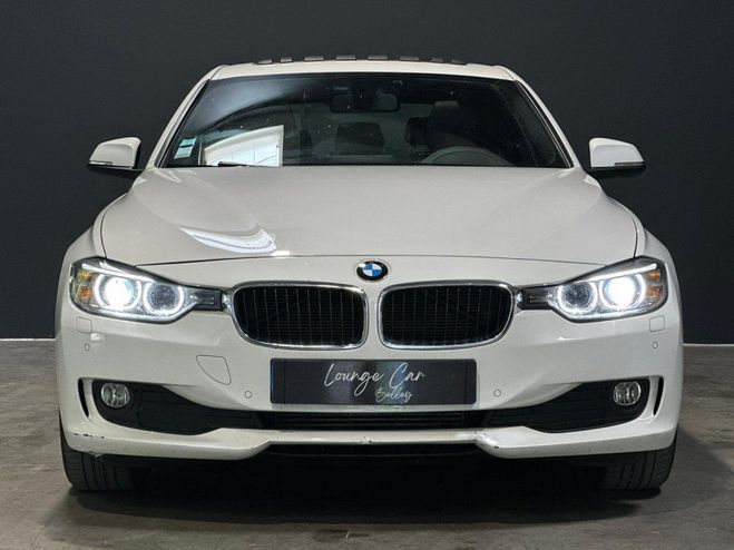 BMW Serie 3 F30 320d xDrive 184 ch - Cam�ra 360 - Af Blanc de 2014