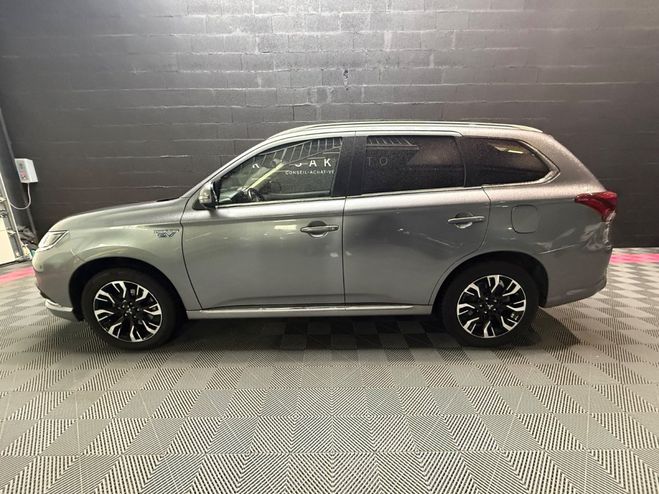 Mitsubishi Outlander 2.0I 200 PHEV 4WD Instyle Gris de 2017