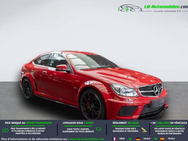 Mercedes Classe C 63 AMG A Rouge de 2012