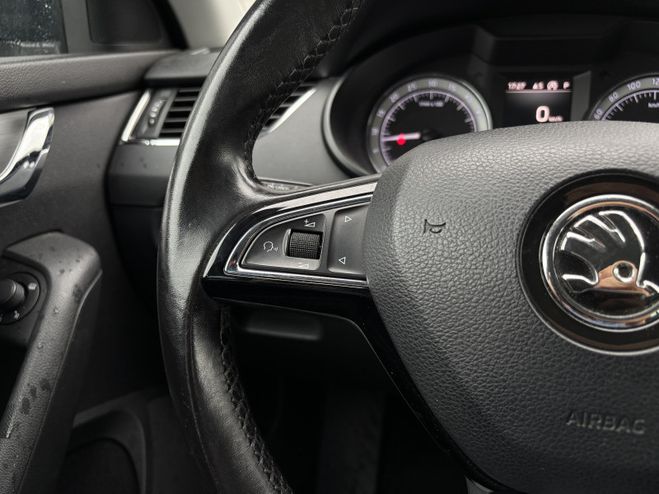 Skoda Octavia 2.0 TDI 150 CH SCR FAP DRIVE DSG7 GRIS F de 2018