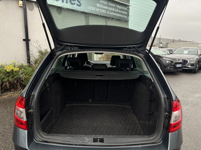 Skoda Octavia 2.0 TDI 150 CH SCR FAP DRIVE DSG7 GRIS F de 2018