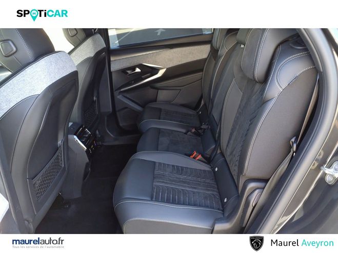 Peugeot 5008 5008 Hybrid 136 e-DCS6 GT 5p Grey de 2024