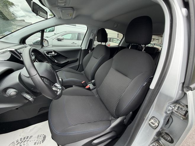 Peugeot 208 1.2 82CH STYLE 5P GRIS C de 2017
