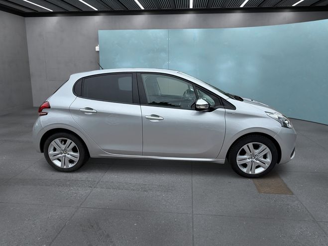 Peugeot 208 1.2 82CH STYLE 5P GRIS C de 2017