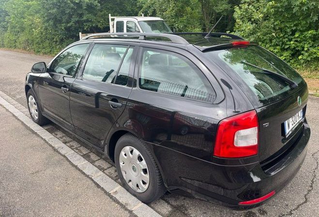 Skoda Octavia  3 1,6 TDI, 105 ch Ambition  de 2015