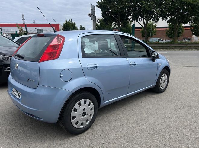 Fiat Grande Punto 1.4 77 DYNAMIC 5P PACK CITY Gris fonc� de 2008