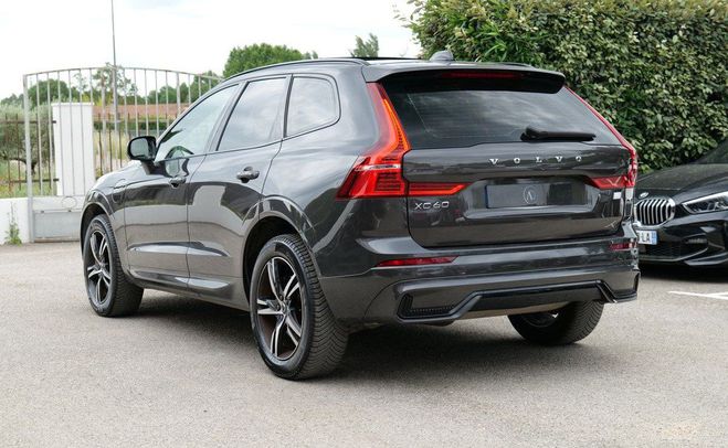 Volvo XC60 350 ch r-design toit ouvrant 1ere main e Gris de 2022