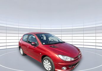  Voir d&eacute;tails -Peugeot 206 TRENDY 1.4 HDI 70 &agrave; Nevers (58)