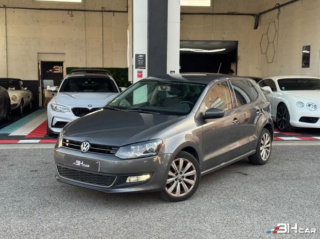 Volkswagen Polo 5 CONFORT LINE 1.6L TDI 90cv / SUIVI COM Gris de 2012