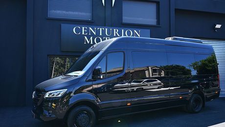 Mercedes Sprinter vip 2023 d'occasion a Cannes (06)
