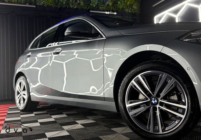 BMW Serie 1 116i 110 ch Business Design DKG Gris de 2024