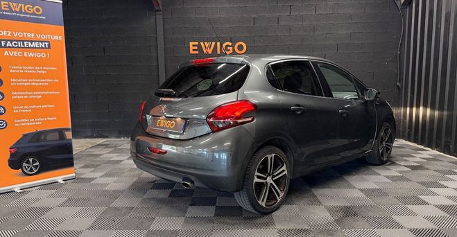 Peugeot 208 generation-i 1.2 puretech 110 gt line st Gris de 2015