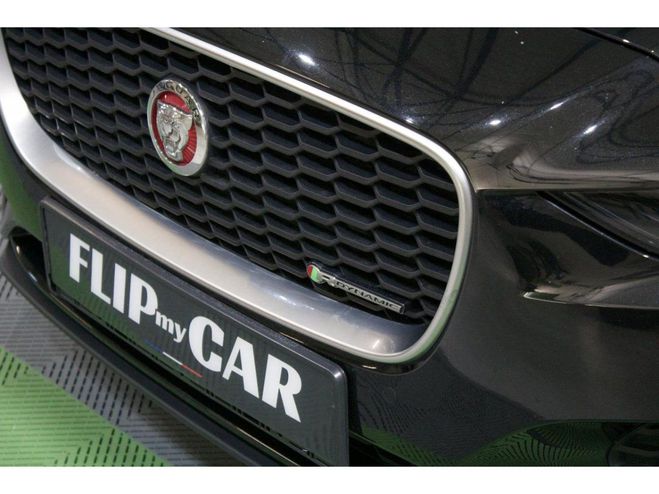 Jaguar XE D180 - BVA - AWD BERLINE R-Dynamic S PHA NOIR de 2020