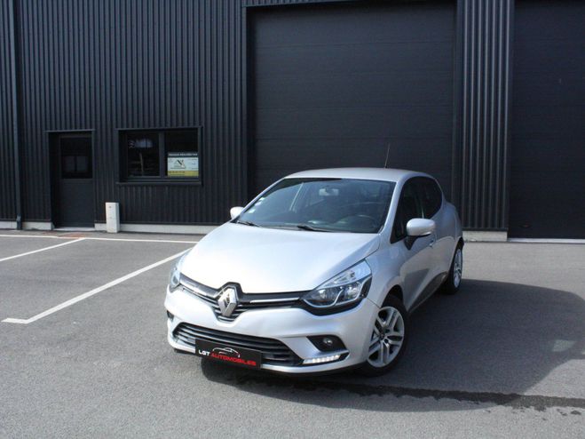 Renault Clio IV (B98) 0.9 TCe 90ch energy Trend 5p GRIS de 2017