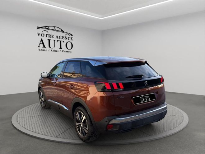 Peugeot 3008 1.2i PureTech 12V S&S - 130 II 2016 Allu MARRON de 2017