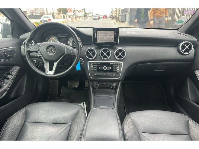 Mercedes Classe A 200 BlueEFFICIENCY Inspirat BVA Grise de 2013