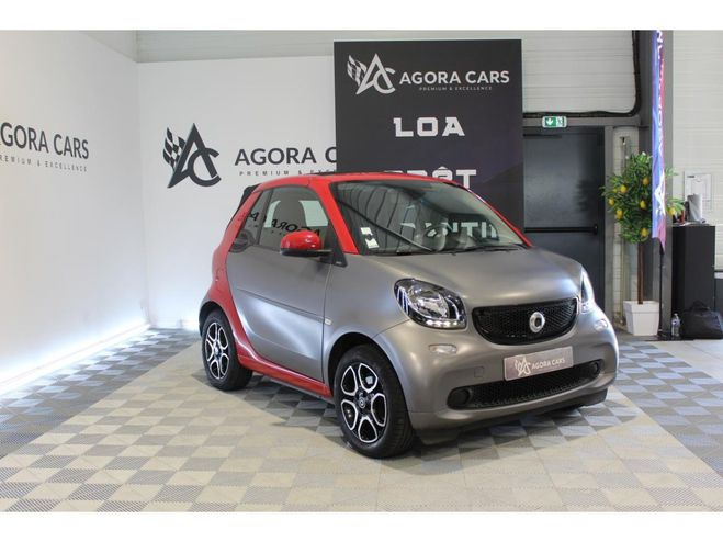 Smart Fortwo Cabrio 0.9i - 90 ch S&S - BV Twinamic CA GRIS FONCE de 2016