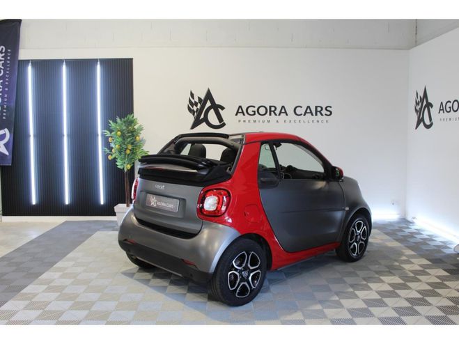 Smart Fortwo Cabrio 0.9i - 90 ch S&S - BV Twinamic CA GRIS FONCE de 2016