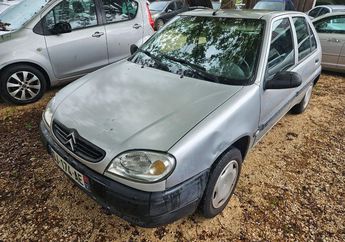  Voir d&eacute;tails -Citroen Saxo 1.1i 60 cv garantie revise &agrave; Montauban (82)