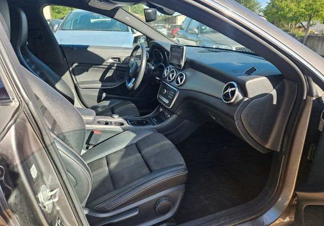 Mercedes Classe CLA Classe 200 cdi 7g dct 136 cv sensation Autre de 2017