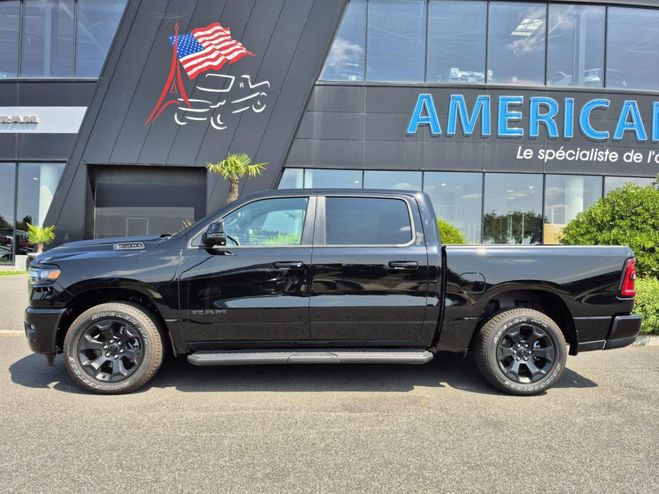 Dodge Ram 1500 CREW CAB SPORT BLACK PACKAGE Noir de 2026