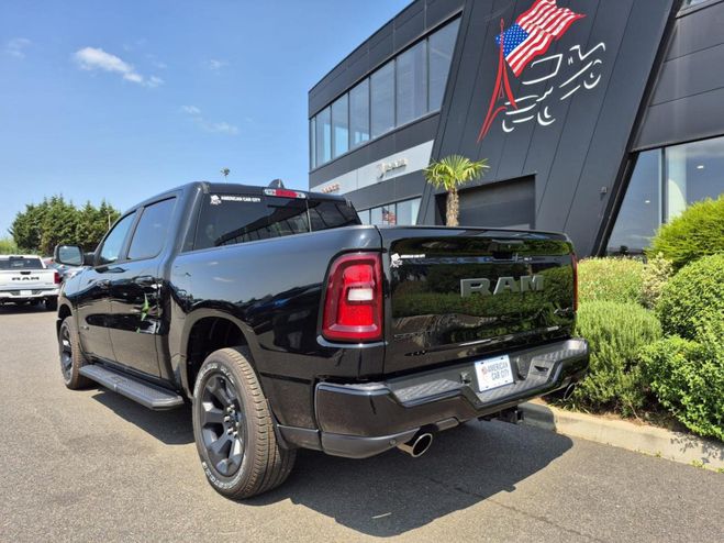 Dodge Ram 1500 CREW CAB SPORT BLACK PACKAGE Noir de 2026