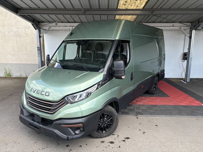 Iveco Daily FOURGON FGN 35 C 16 V12 H2 Q-LEAF HI-MAT Vert de 2026
