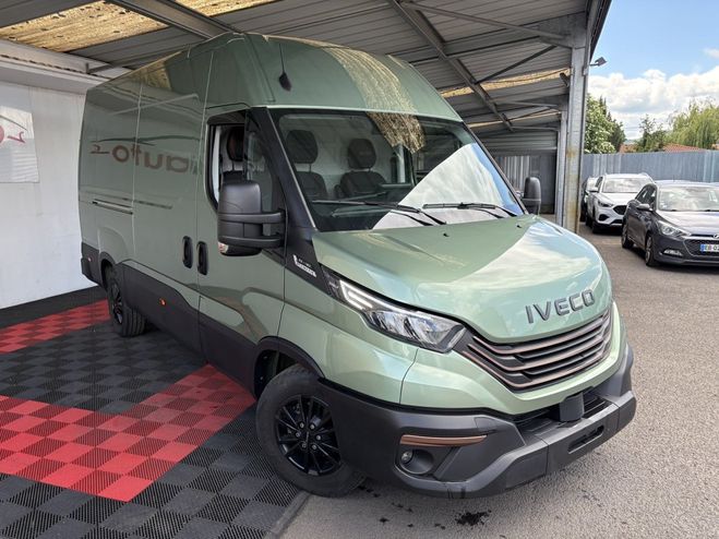 Iveco Daily FOURGON FGN 35 C 16 V12 H2 Q-LEAF HI-MAT Vert de 2026