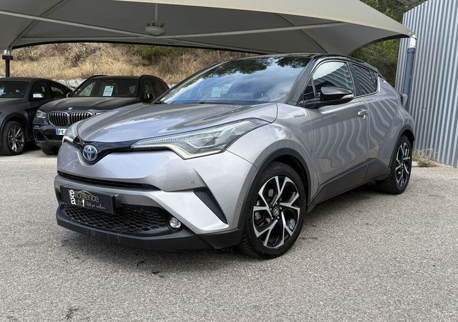 Toyota C HR 122H GRAPHIC 2WD E-CVT Gris de 2017