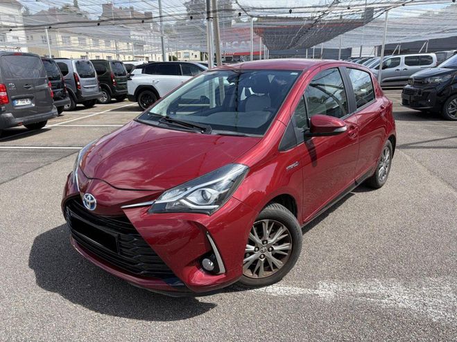 Toyota Yaris III (3) 100H HYBRID DYNAMIC 5P ROUGE de 2018
