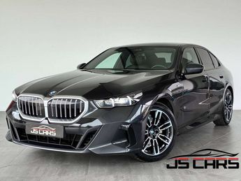  Voir d&eacute;tails -BMW Serie 5 520 dA FULL PACKM-1ERPRO-PANO-HUB-CARPLA &agrave; Cuesmes (70)