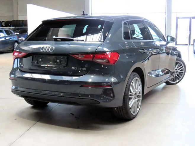 Audi A3 Sportback 30TFSi Advanced LED-CRUISE-NAV Gris M�tallis� de 