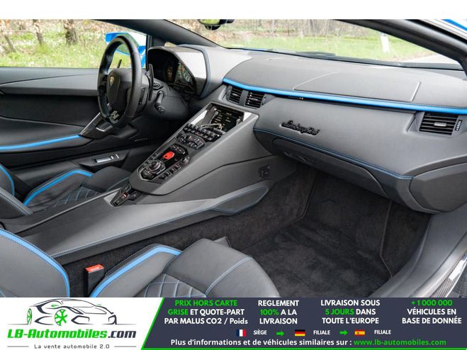 Lamborghini Aventador S 6.5 V12 740 Bleu M�tallique de 2017