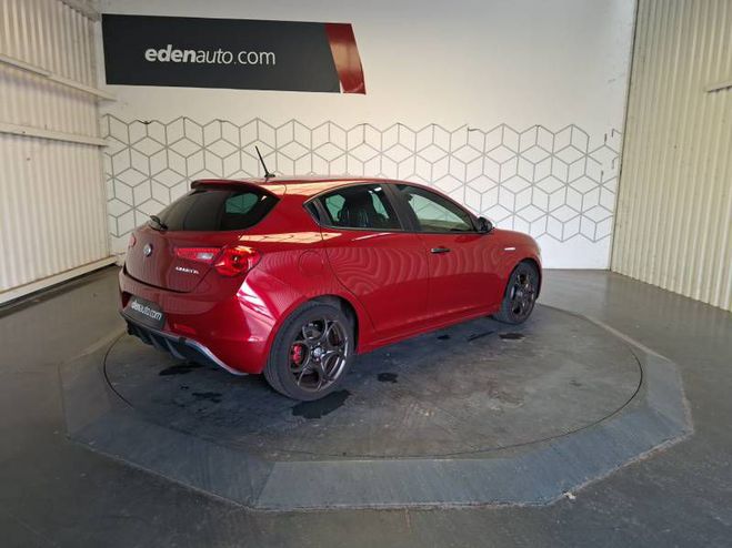 Alfa romeo Giulietta S�rie 2 1.4 TB MultiAir 170 ch S&S TCT L rouge de 2017