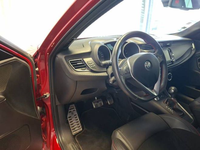 Alfa romeo Giulietta S�rie 2 1.4 TB MultiAir 170 ch S&S TCT L rouge de 2017