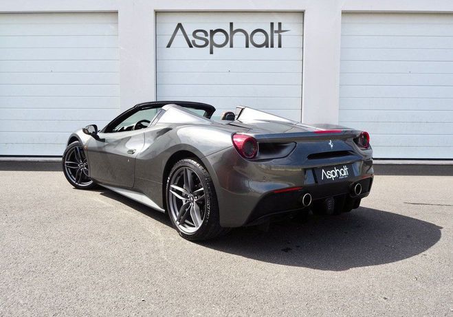 Ferrari 488 Spider V8 4.0L 670cv Gris de 2016
