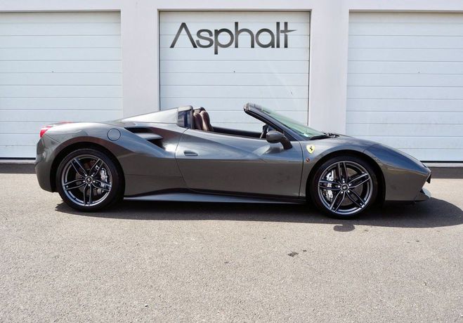Ferrari 488 Spider V8 4.0L 670cv Gris de 2016